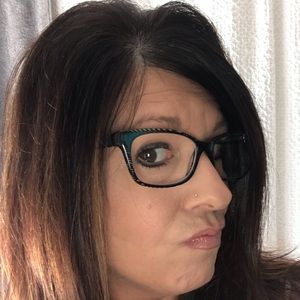 Meet your Posher, Ashleyashley